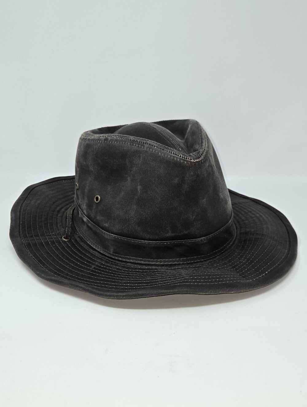 Dorfman Pacific Co. Waxed Canvas Outback Hat in Distressed Black - Size XL